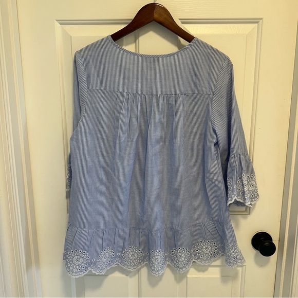 Lord & Taylor Embroidered Peasant Top Size Large - Picture 3 of 7